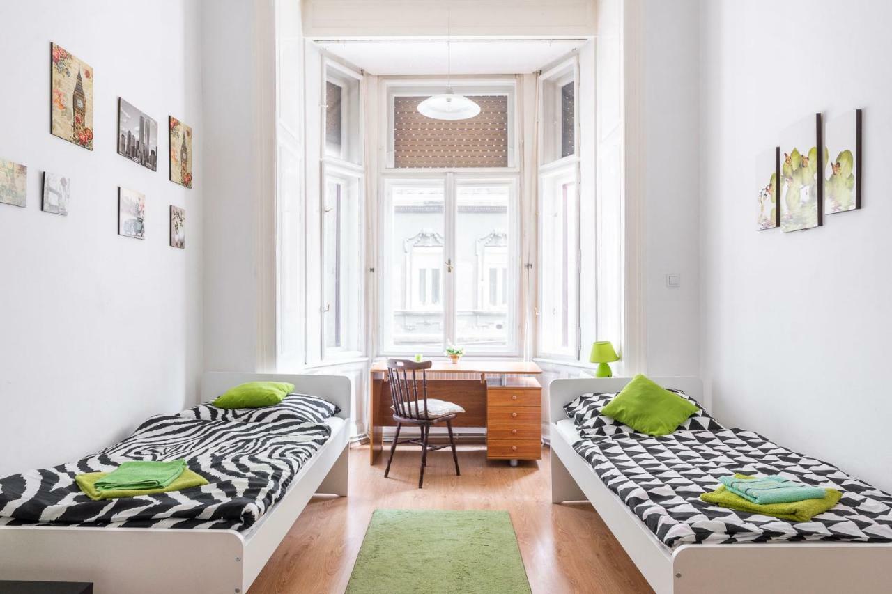 Izabella Home 2 Budapest Budapeste Exterior foto